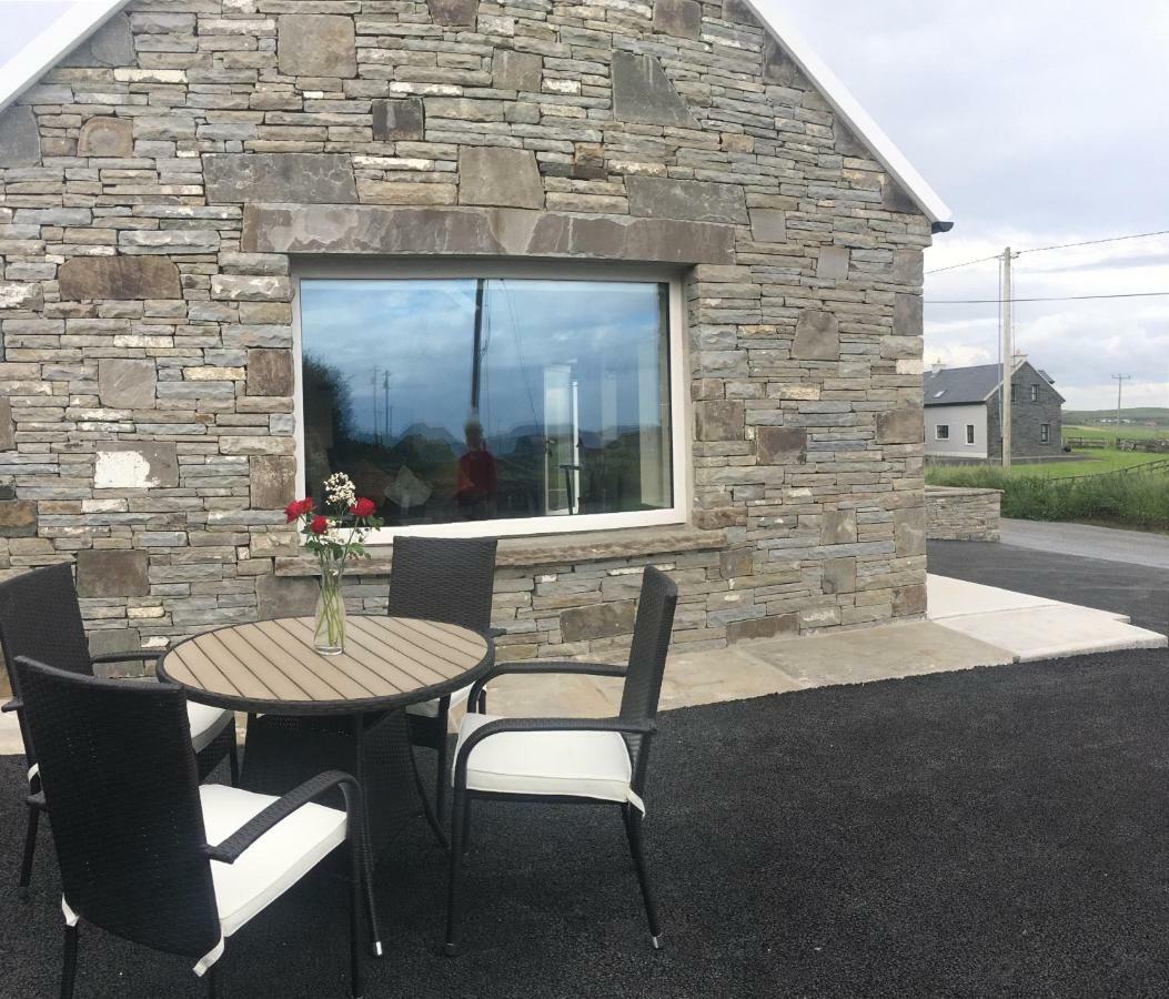 Conway'S Cottage With Sea View Nestling By Cliffs-Of-Moher Liscannor Exterior photo